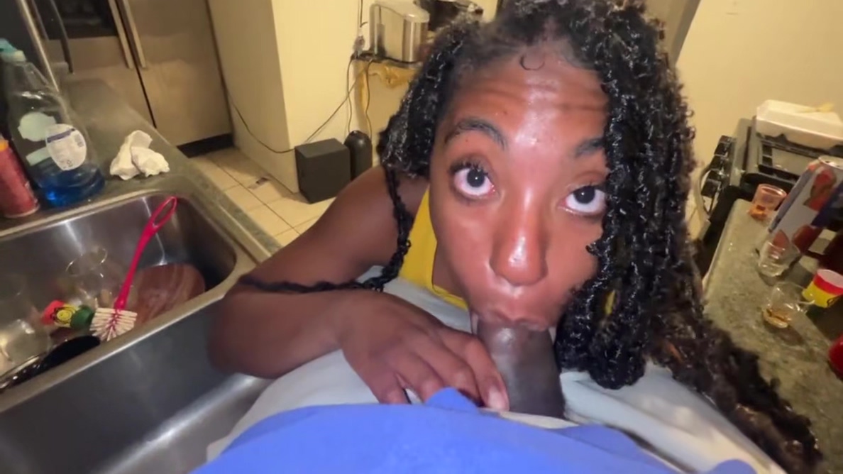 Big Dick Down My Throat In The Kitchen Like A Atl Hoe See Me Live On Fambase