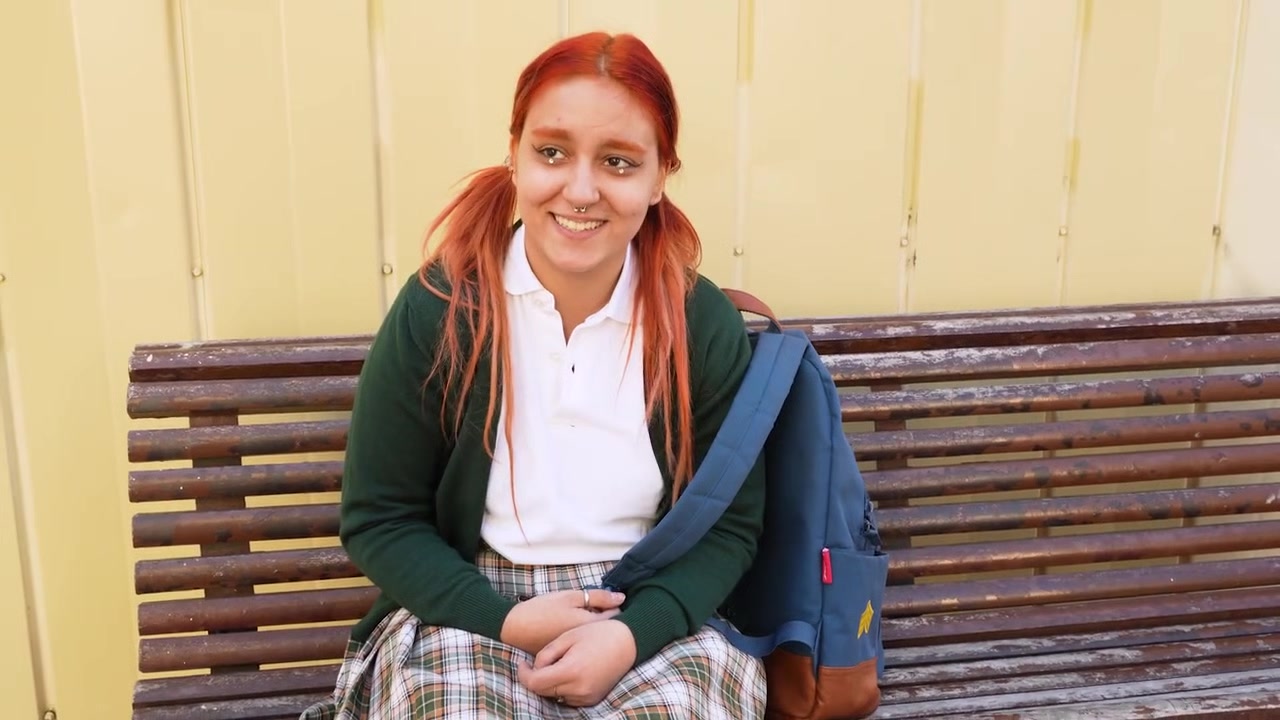 18 years old vs a PURETA 36 years older! Careful, Nataly, Don