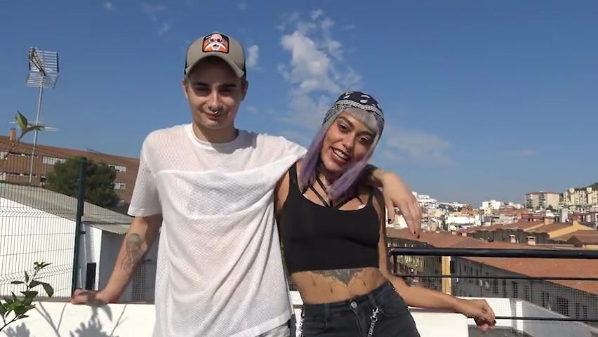 Nos gusta follar duro y con un rabazo de juguete. Teleporno en