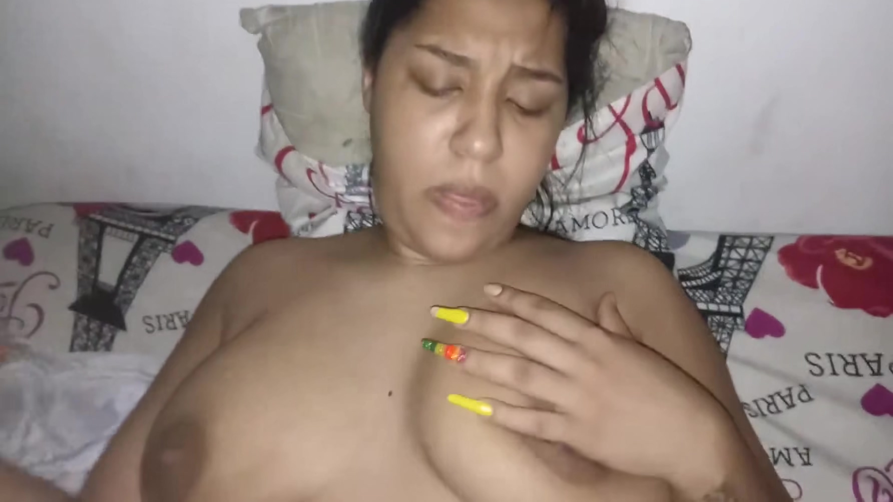 18 Year Old Brunette Big Saggy Tits From New York United States Fucking Her Stepbrothers Big Dick Laboratory