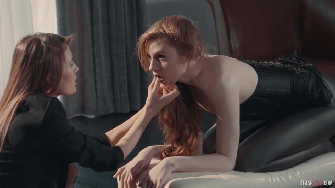 Two Hott Redhead Lesbians Strapon Fuck - Rossy Bush American