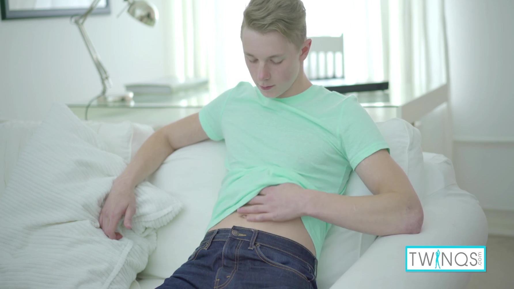 Rustie Port And James Blonde - Skinny Blonde Twink James T Milks His Throbbing Hard Meat!